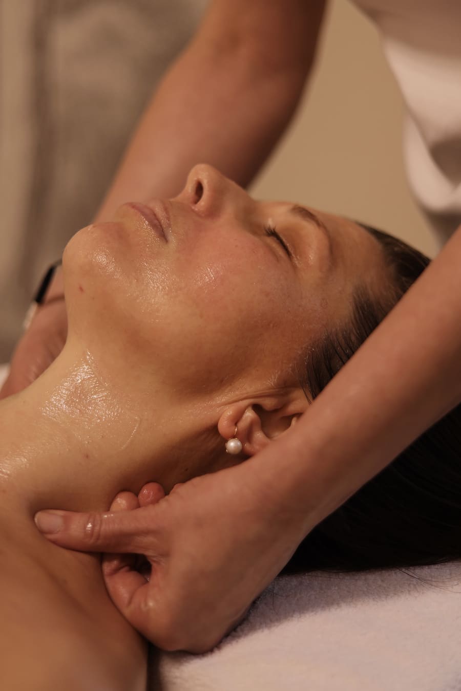 Buccal massage result - refined facial oval