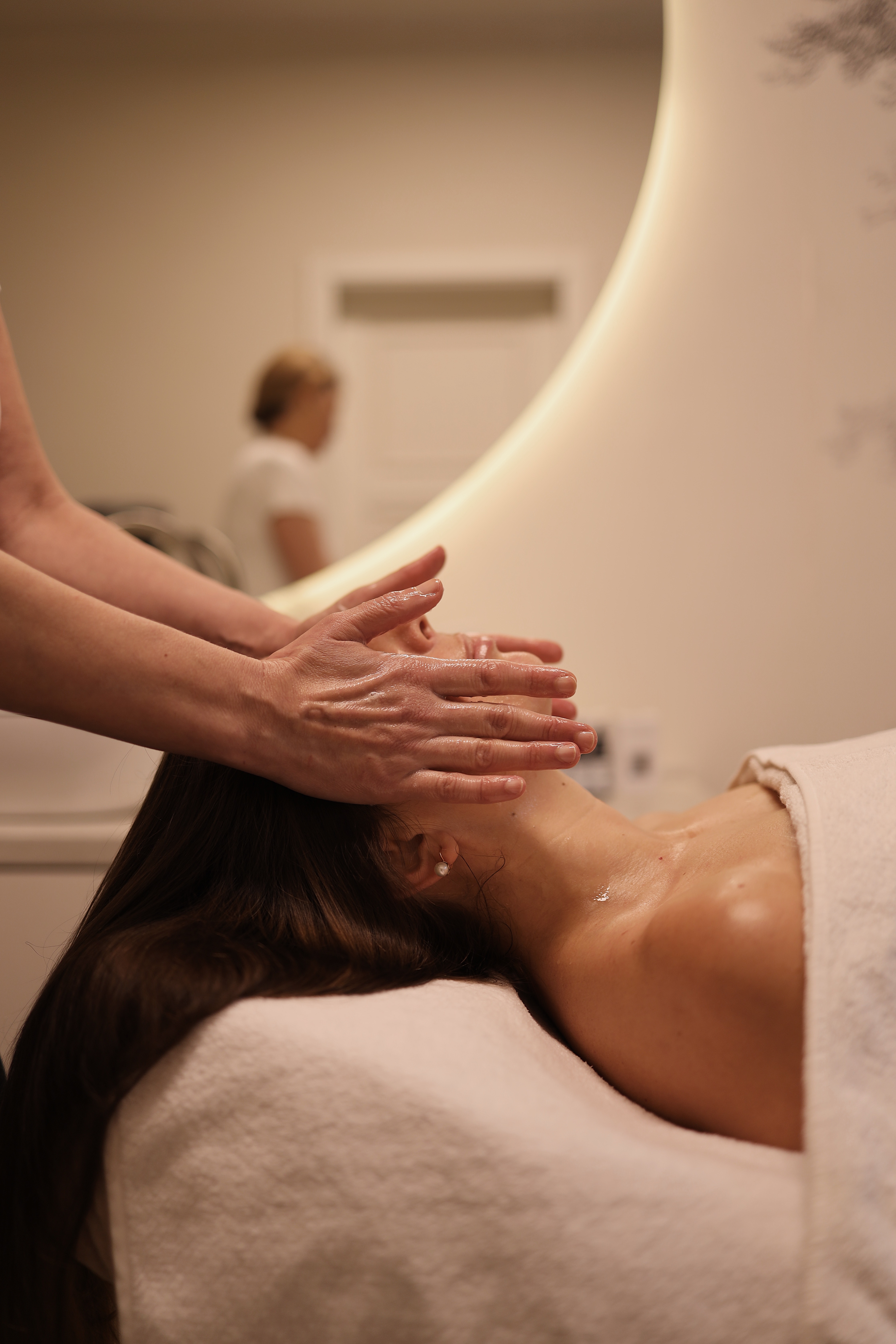 Tetyana - TaSama skin therapist